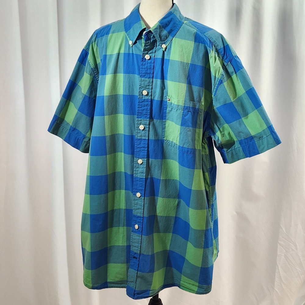 Tommy Hilfiger XLT Short Sleeve Plaid Button Up